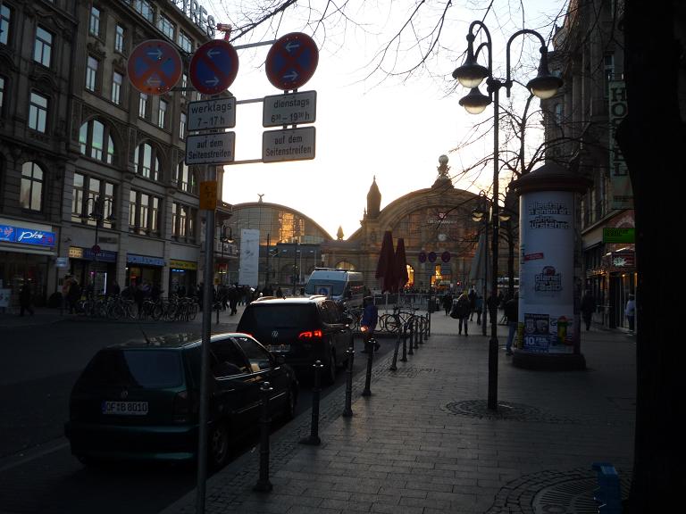 Frankfurt czerwona ulica Frankfurt na